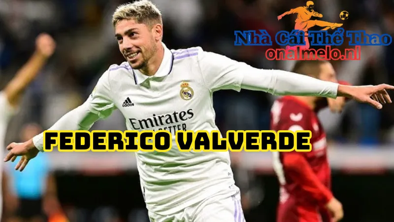 Federico Valverde trình làng Bernabeu